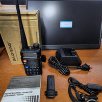 Radio Baofeng UV-5R — Doble banda, 128 canales, linterna y radio FM